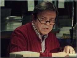 Juan Jos&eacute; Ortegui en �La Flor de mi Secreto�