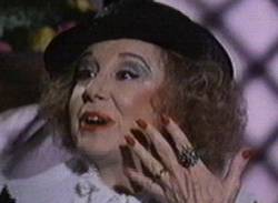 Mari Carillo en �Entre Tinieblas�